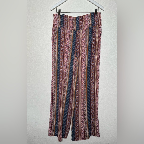 Sold on Jamble - Picture 2 of 2